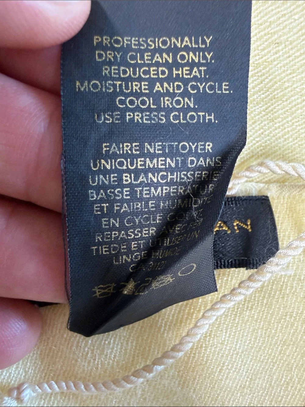 Donna Karan butter yellow soft pashmina silk shawl scarf with fringe